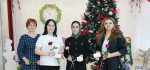 Удостоверения единого  образца начали выдавать многодетным семьям района