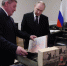 Путин наградил орденом главу Волгоградской области - Газета Дон
